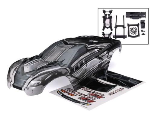 TRAXXAS Body Rustler 4X4 prographix met voor en achter body mounts for clipless mounting